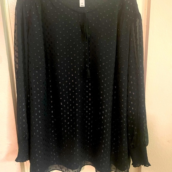 Ava & Viv Tops - AVA VIV Black sparkly blouse longsleeve